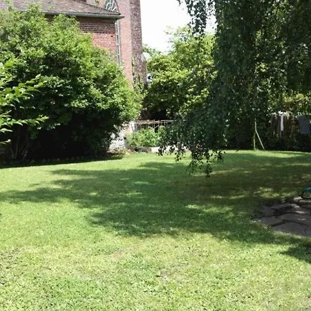 Calme Et Accueillante 13 Kmtrs Aéroport, Parking Gratuit, Navette Gare Ou Aéroport Saint-Germain-la-Poterie